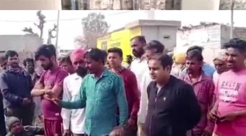 Read more about the article गांव टिवाना कला में नरेगा के काम की आनलाइन हाजरी न लगने के चलते लोग परेशान